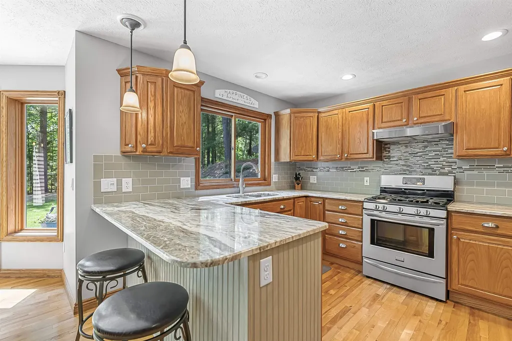 4340 Hampshire Drive Acme Township MI 49690