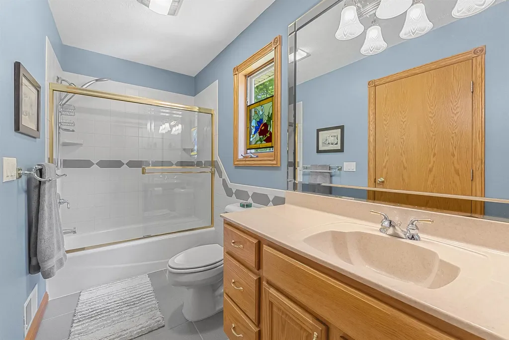 4340 Hampshire Drive Acme Township MI 49690