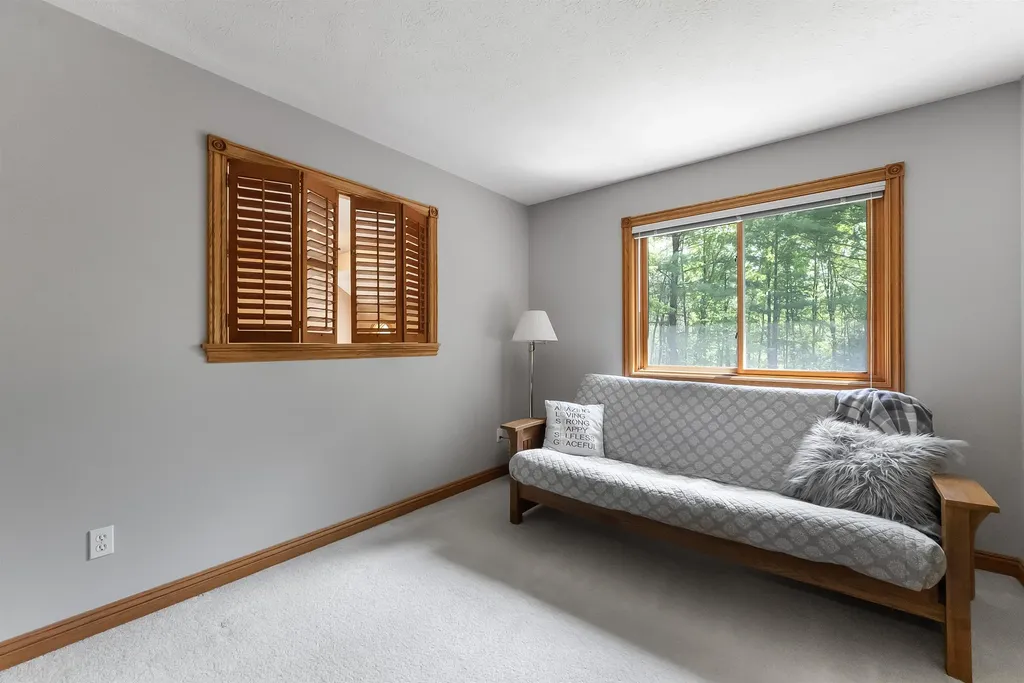 4340 Hampshire Drive Acme Township MI 49690