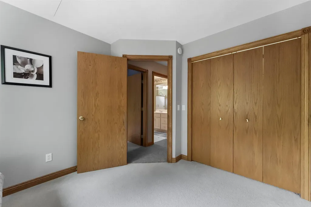 4340 Hampshire Drive Acme Township MI 49690