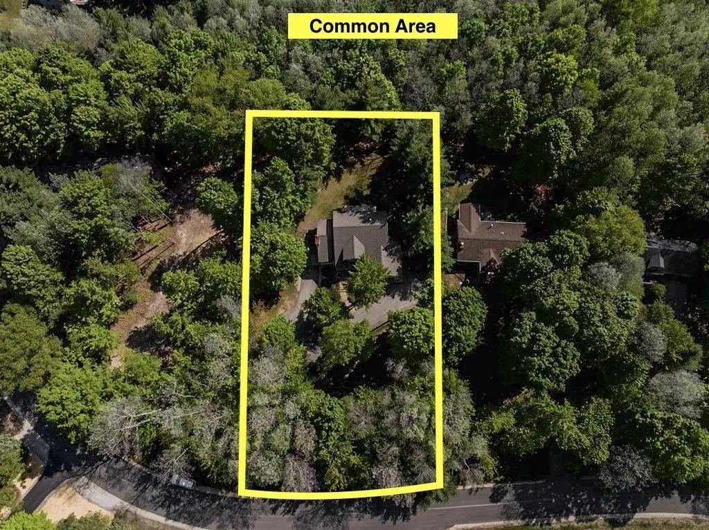 4340 Hampshire Drive Acme Township MI 49690