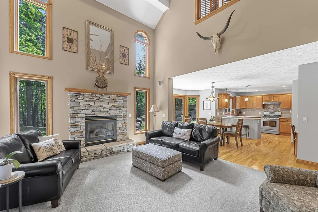 4340 Hampshire Drive Acme Township MI 49690