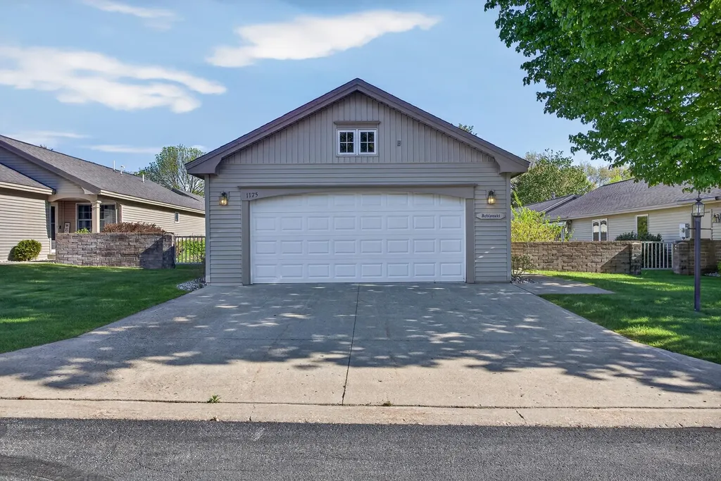 1175 Hemingway Lane Garfield Charter Township MI 49686