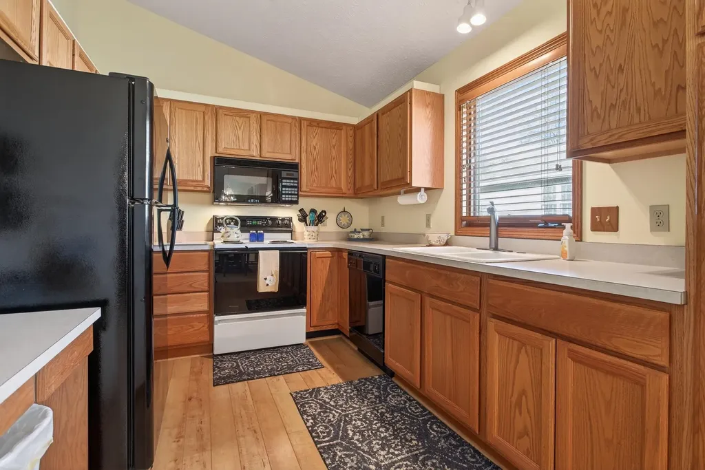 1175 Hemingway Lane Garfield Charter Township MI 49686