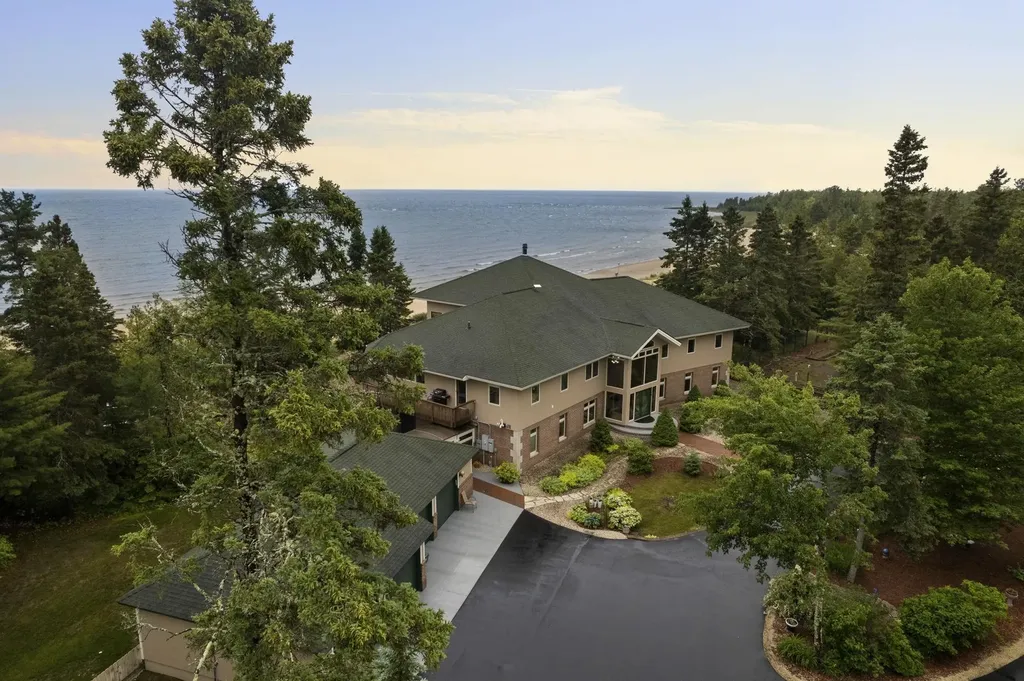 5343 Michibay Drive Manistique Township MI 49854