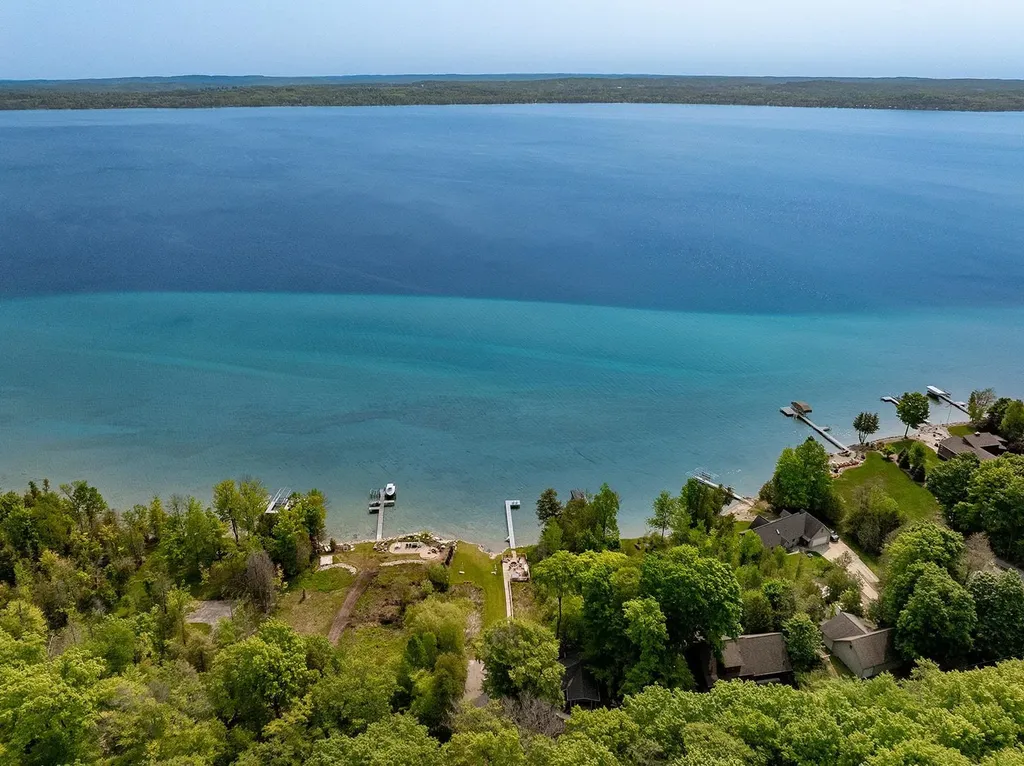 9865 SW Torch Lake Drive Milton Township MI 49676