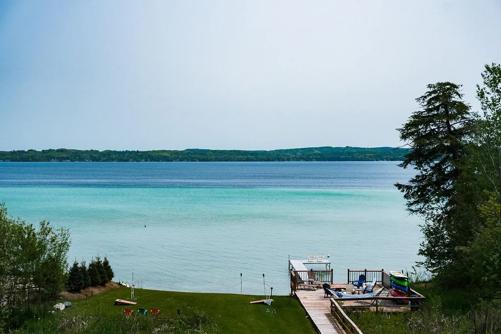 9865 SW Torch Lake Drive Milton Township MI 49676