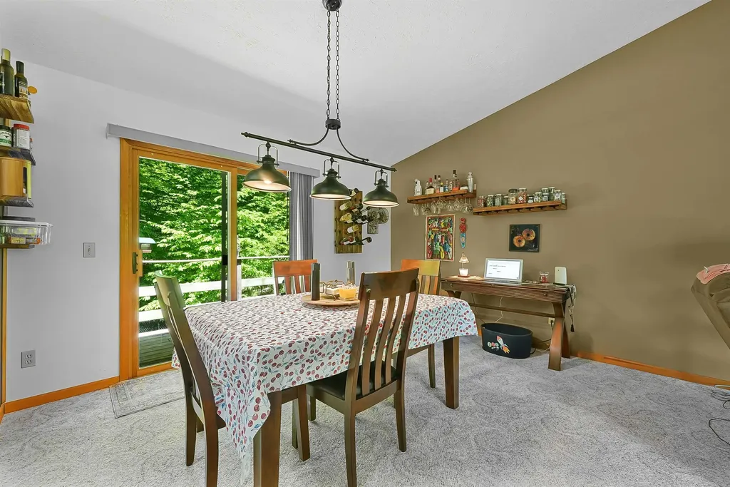 10159 Council Oak Drive Peninsula Township MI 49686