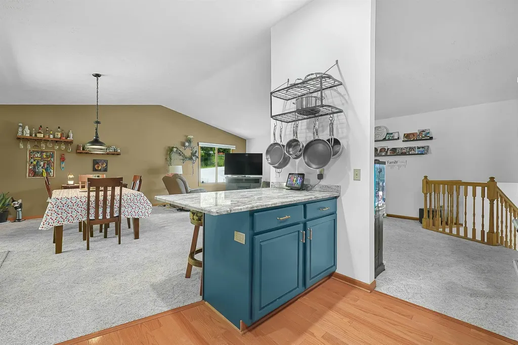 10159 Council Oak Drive Peninsula Township MI 49686
