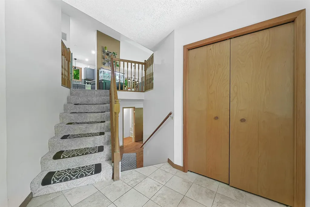 10159 Council Oak Drive Peninsula Township MI 49686