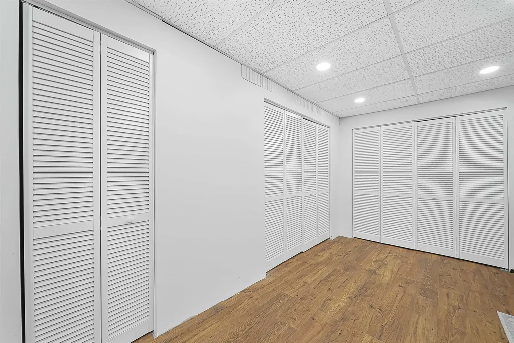 10159 Council Oak Drive Peninsula Township MI 49686