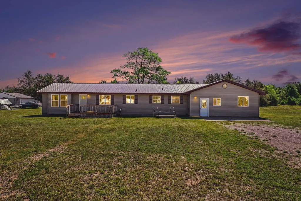 5156 Kellie Street Springville Township MI 49668