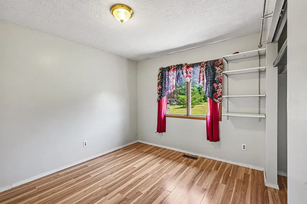 5156 Kellie Street Springville Township MI 49668