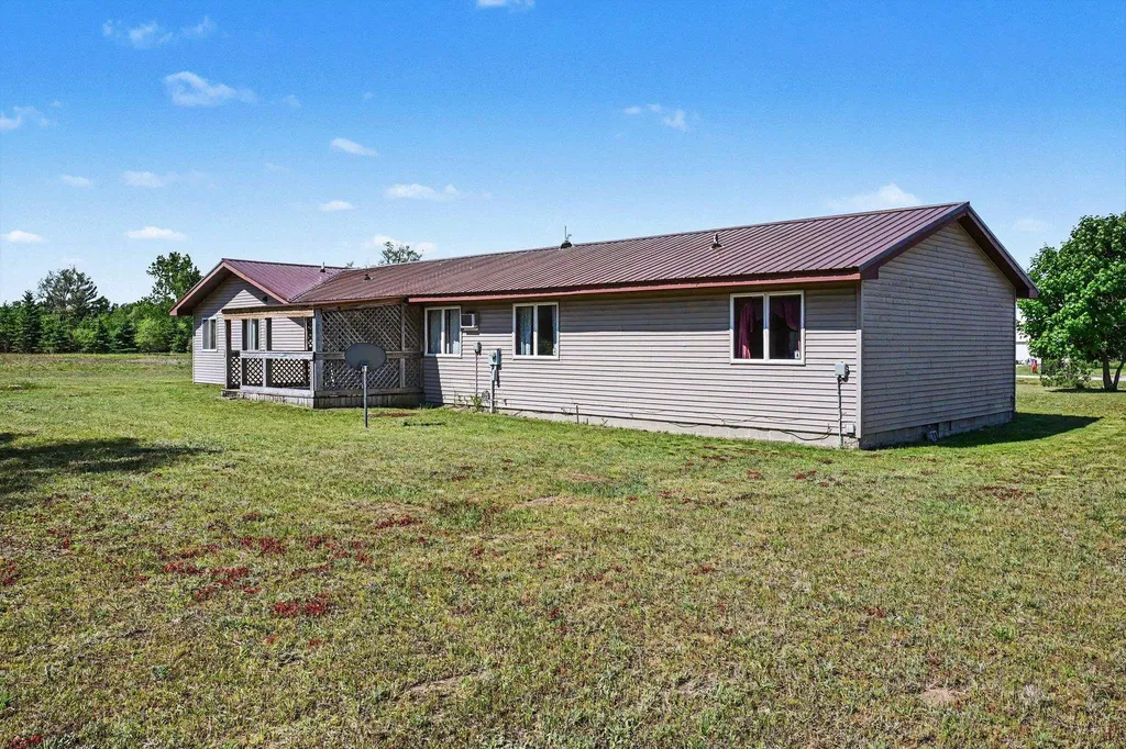 5156 Kellie Street Springville Township MI 49668