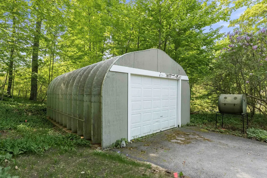 737 S Stony Point Road Suttons Bay Township MI 49682
