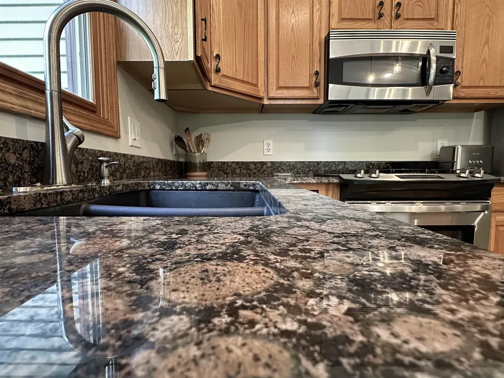 9644 Bobbys Trail Long Lake Township MI 49684