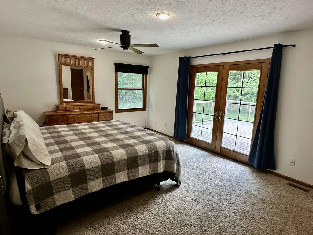 9644 Bobbys Trail Long Lake Township MI 49684