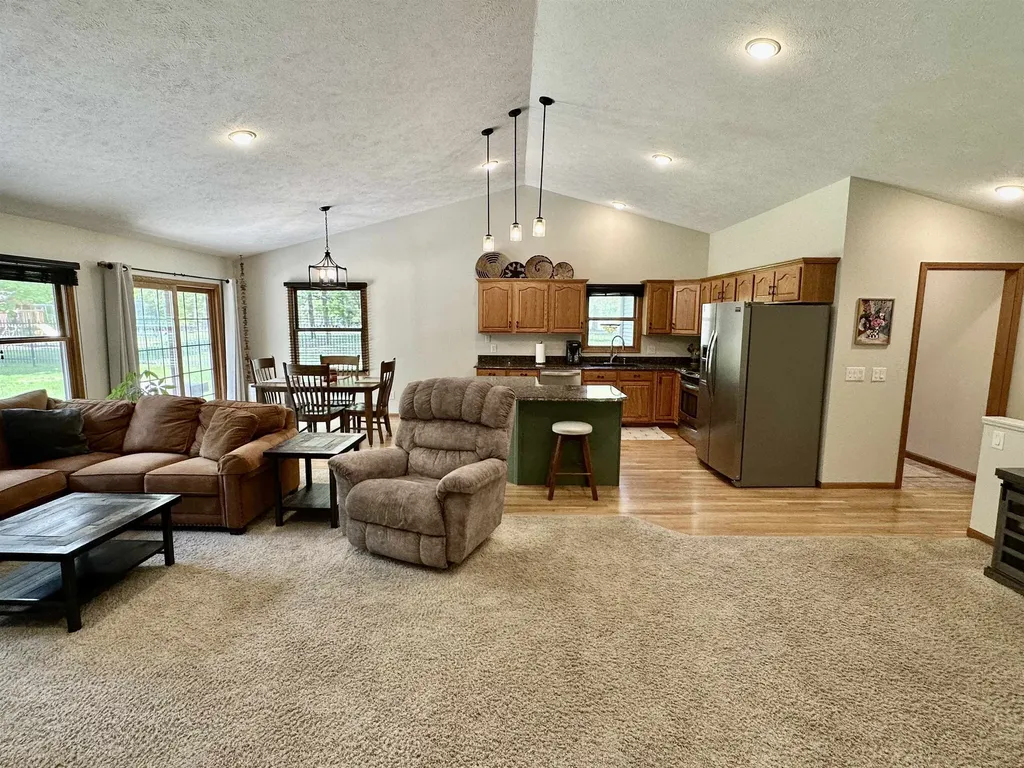 9644 Bobbys Trail Long Lake Township MI 49684