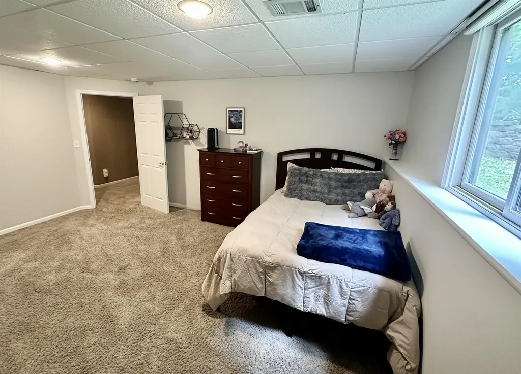 9644 Bobbys Trail Long Lake Township MI 49684