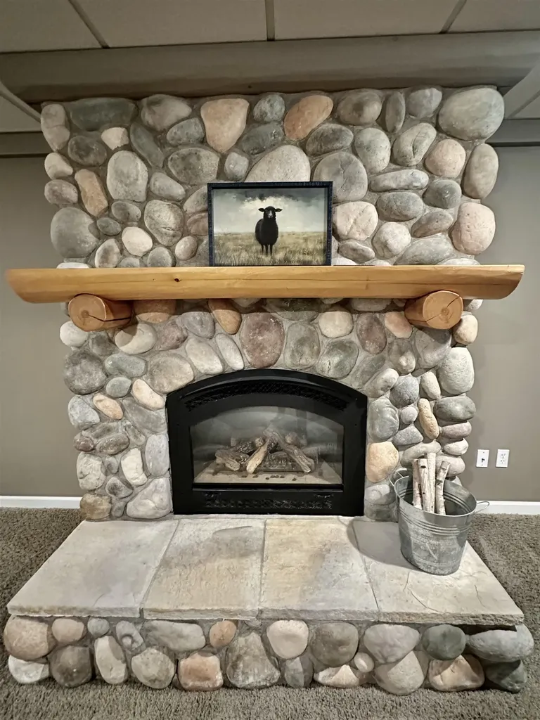 9644 Bobbys Trail Long Lake Township MI 49684