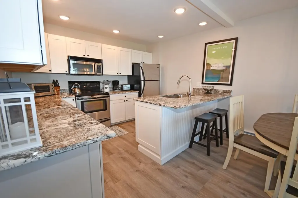 9 Ridge Top Glen Arbor Township MI 49636