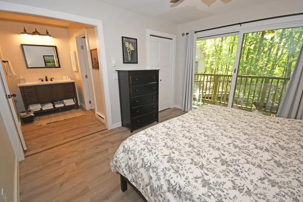 9 Ridge Top Glen Arbor Township MI 49636