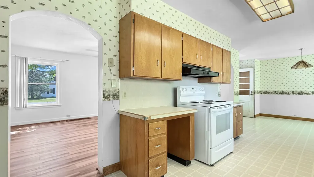 613 Waldo Street Cadillac City MI 49601