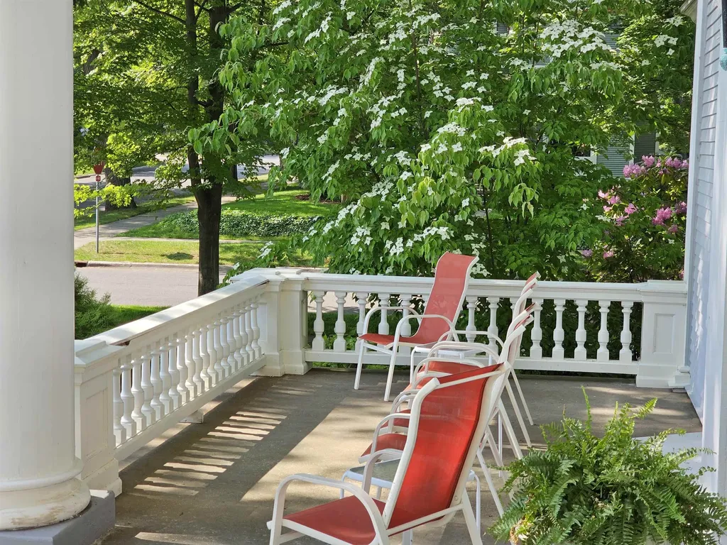 230 Wellington Traverse City City MI 49686