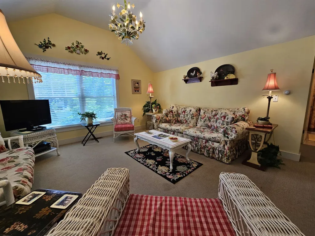 230 Wellington Traverse City City MI 49686