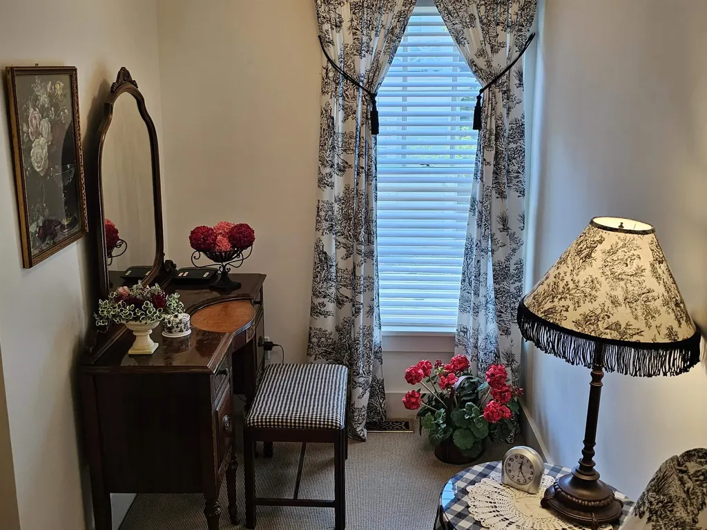 230 Wellington Traverse City City MI 49686