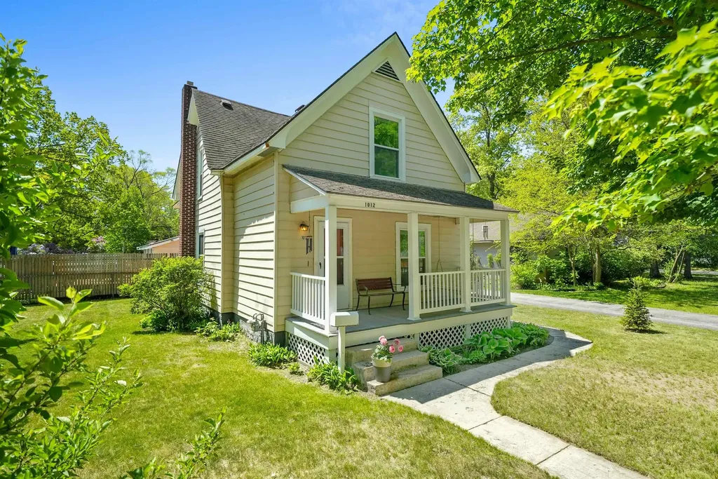 1012 Webster Street Traverse City City MI 49686