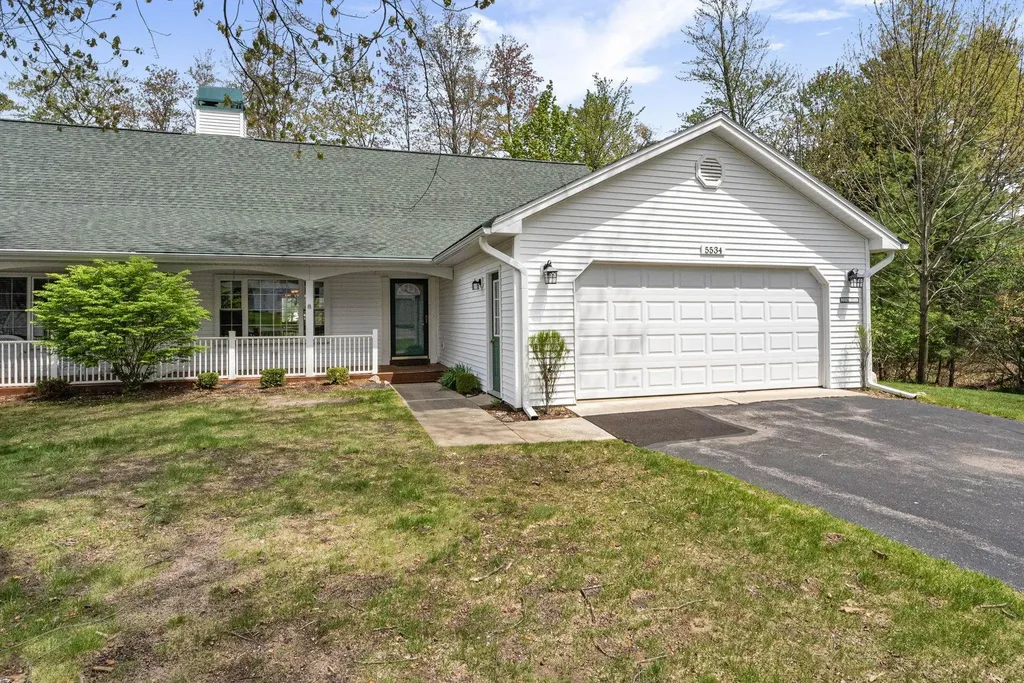 5534 Millbrook Drive Whitewater Township MI 49690