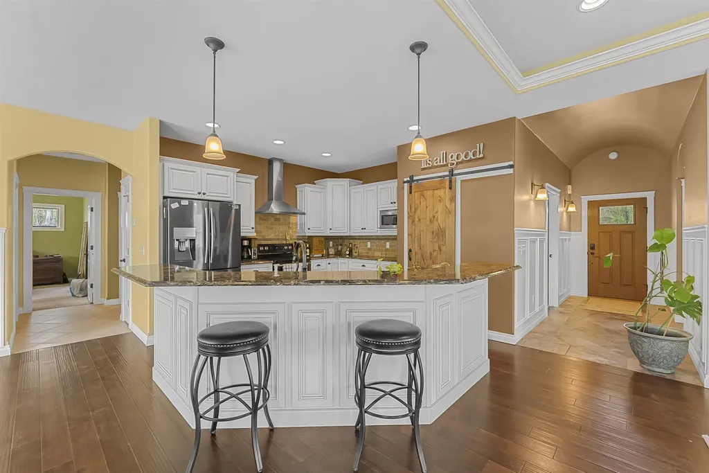 3251 Huellmantel Drive Long Lake Township MI 49685