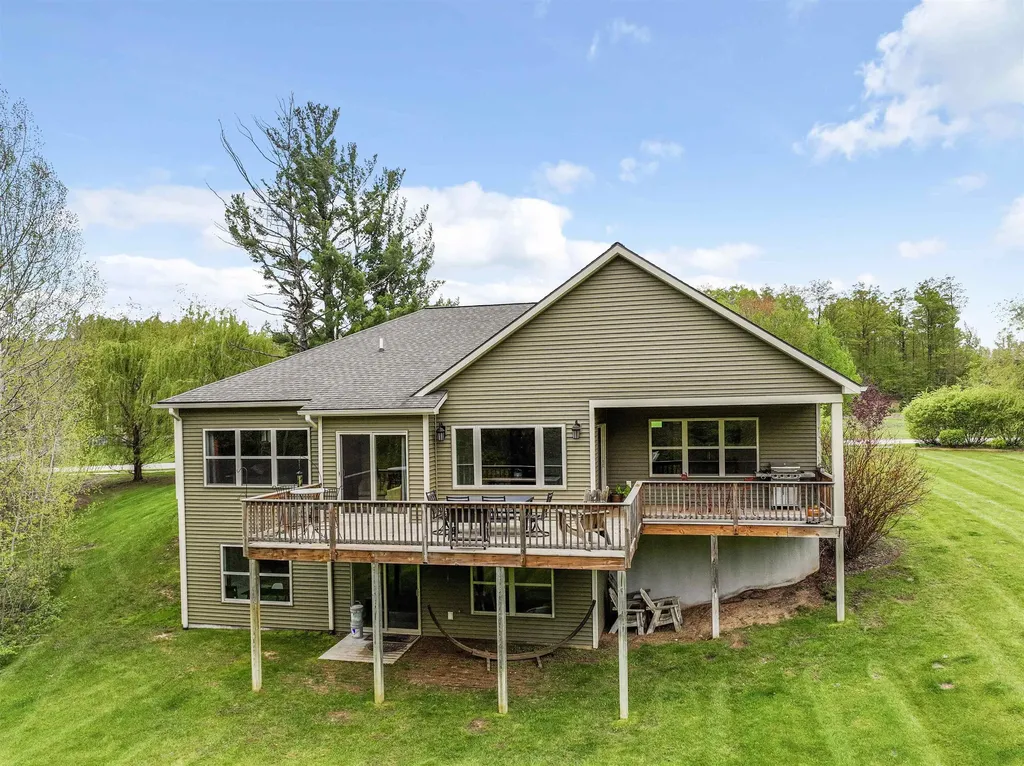 3251 Huellmantel Drive Long Lake Township MI 49685