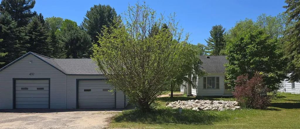 4132 Main Mayfield Township MI 49649