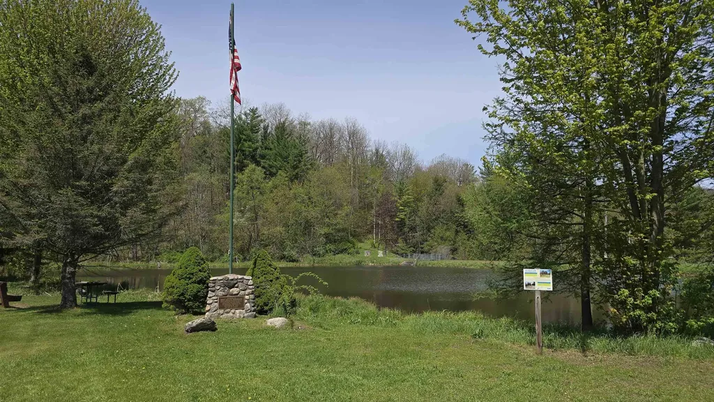 4132 Main Mayfield Township MI 49649