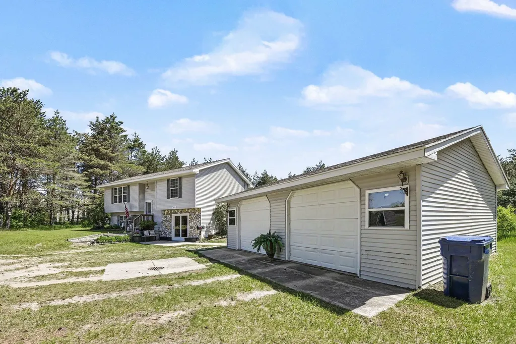 9933 Summit City Road Paradise Township MI 49649