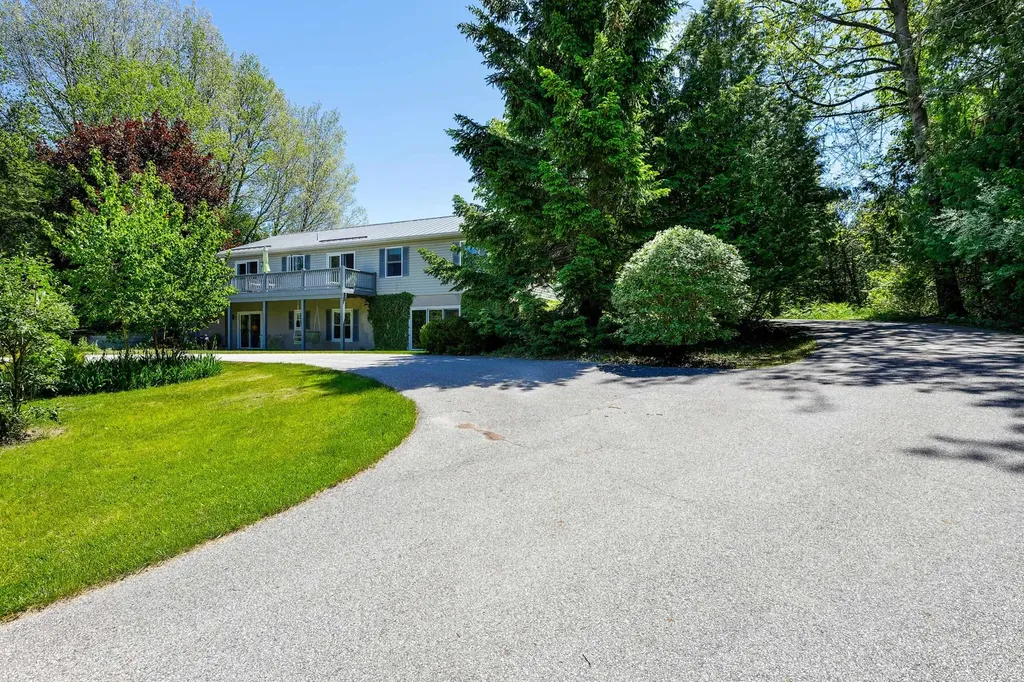 5505 Indian Trail Blaine Township MI 49635