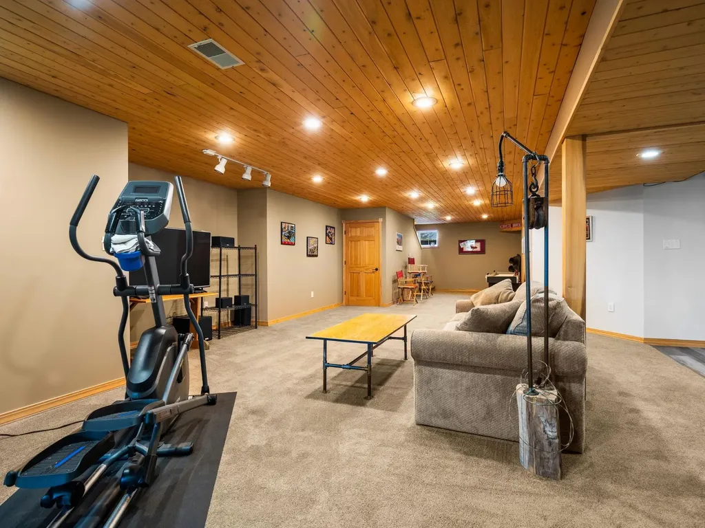 8480 Farm Lane Cherry Grove Township MI 49601