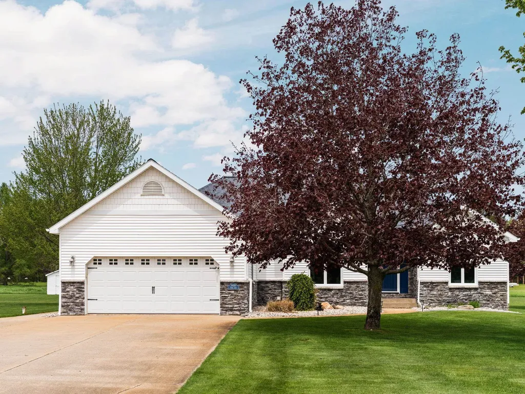 8480 Farm Lane Cherry Grove Township MI 49601
