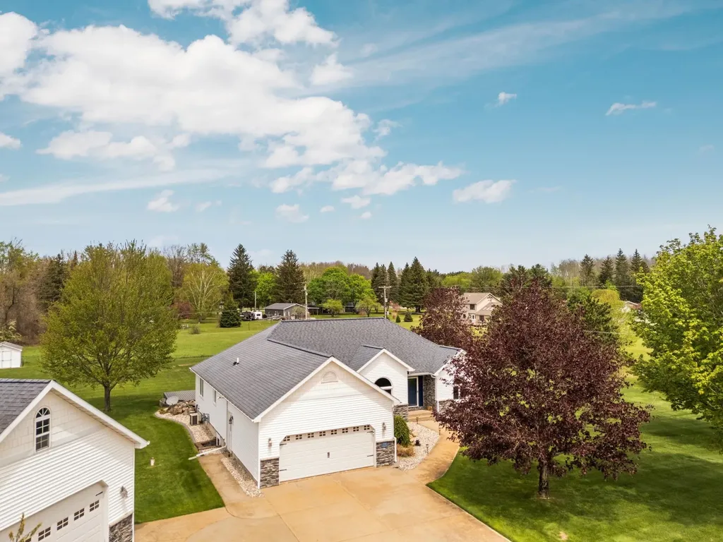 8480 Farm Lane Cherry Grove Township MI 49601