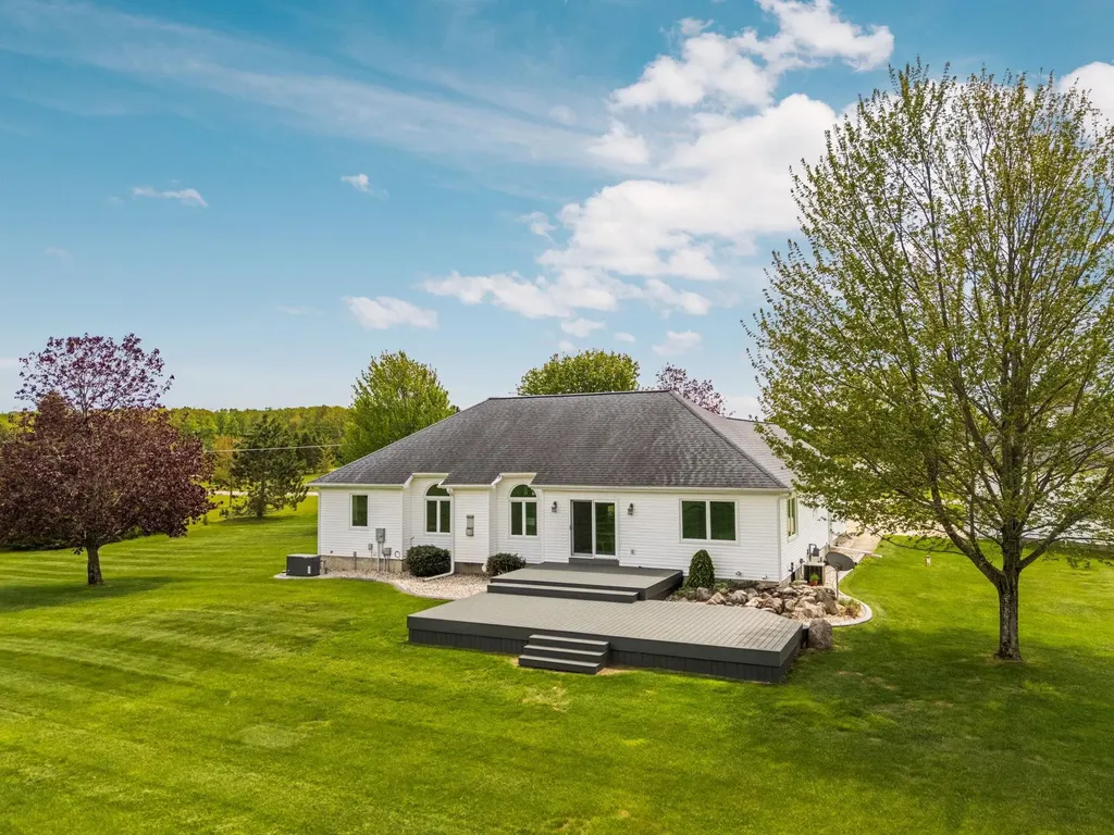 8480 Farm Lane Cherry Grove Township MI 49601
