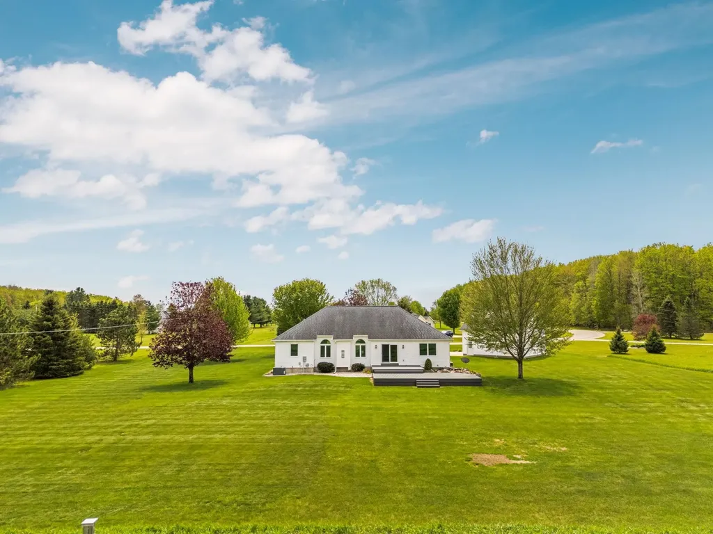 8480 Farm Lane Cherry Grove Township MI 49601