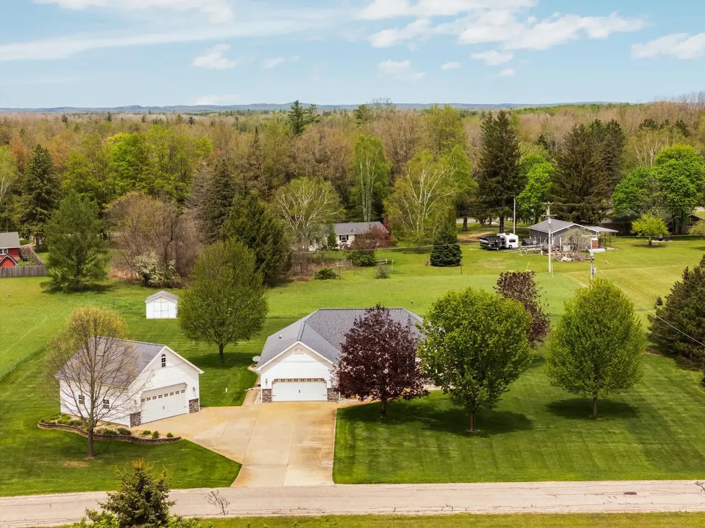 8480 Farm Lane Cherry Grove Township MI 49601