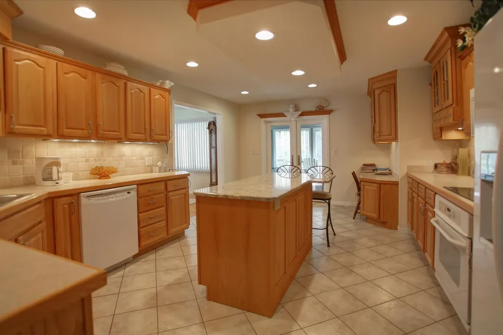1432 Nightingale Lane Paradise Township MI 49649