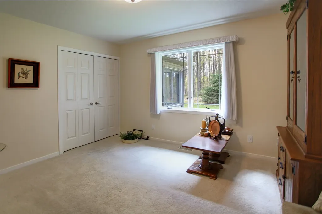 1432 Nightingale Lane Paradise Township MI 49649