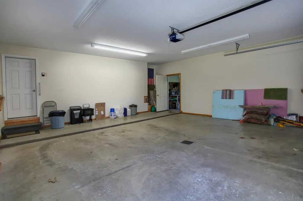 1432 Nightingale Lane Paradise Township MI 49649