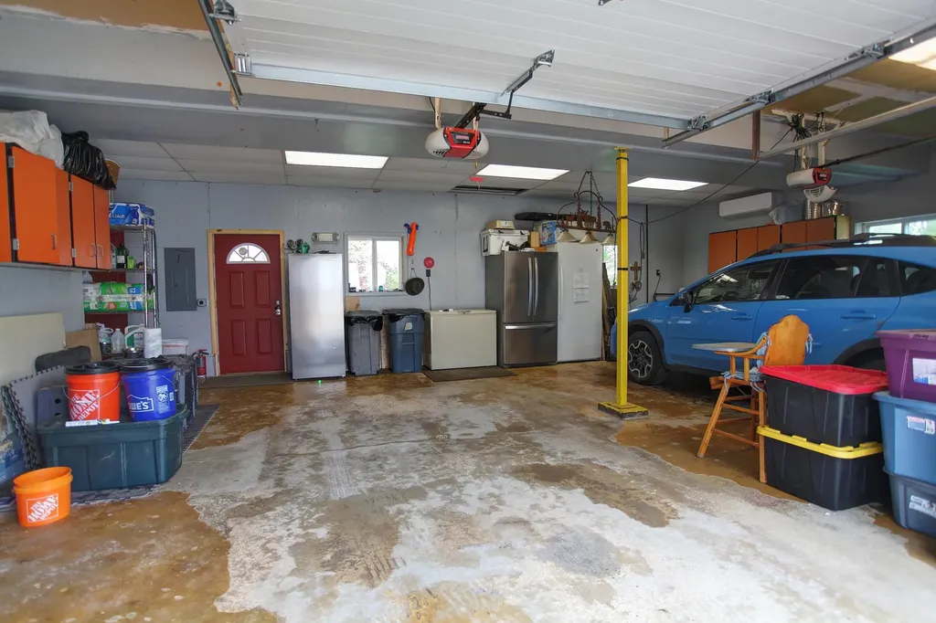 8201 Essex Road Banks Township MI 49729