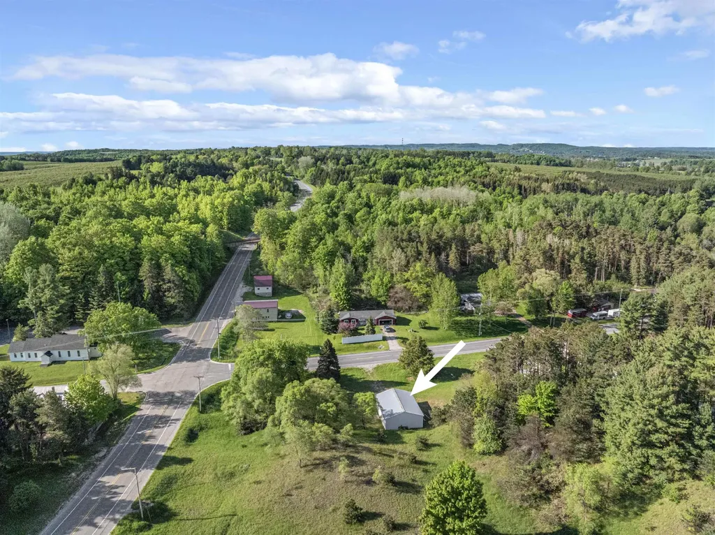 8967 E Bingham Road Bingham Township MI 49684