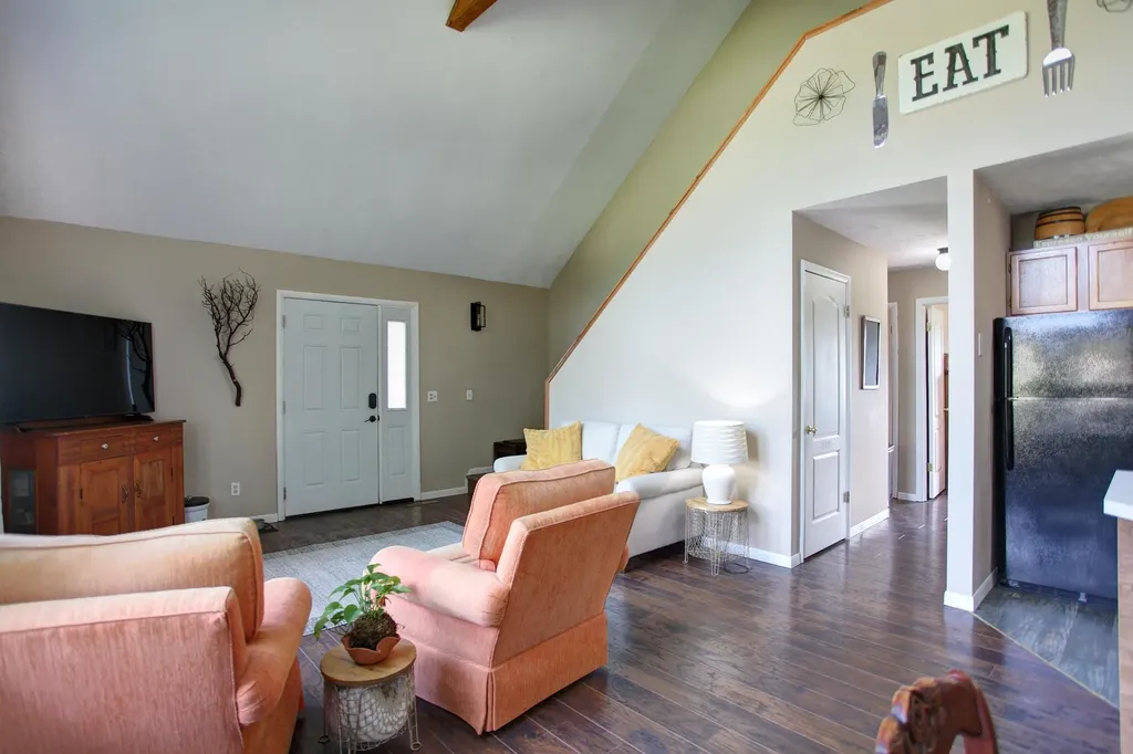 12325 Lincoln Hollow Court Elmwood Charter Township MI 49621